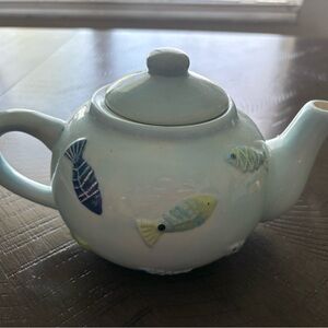 La Dolce Vita Fish Design Ceramic Teapot